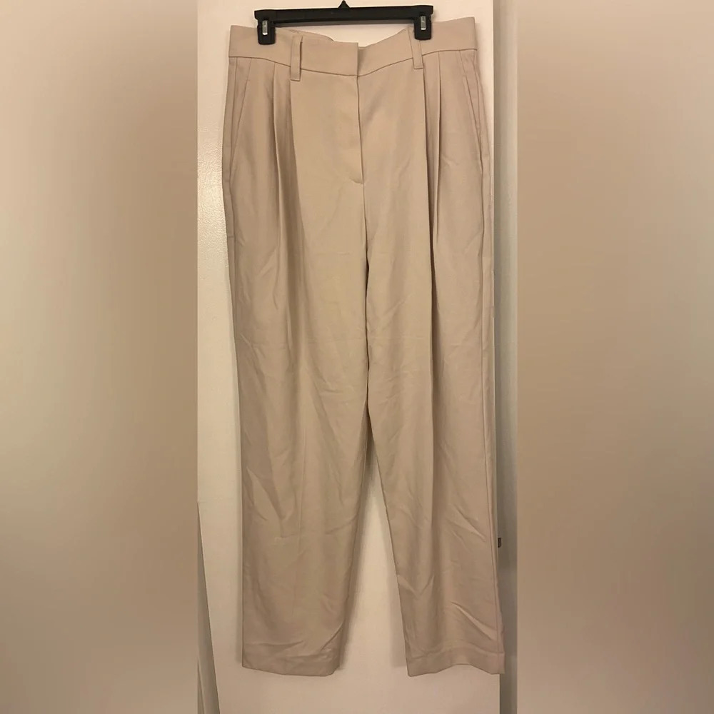 NWT Brunello Cucinelli Pleated Virgin Wool Trousers Latte Size 12